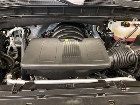 Used 2023 GMC Sierra 1500 Elevation w/ X31 Off-Road Package AWD/4WD image 28