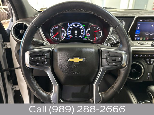 Used 2022 Chevrolet Blazer Premier w/ Enhanced Convenience Package FWD image 13