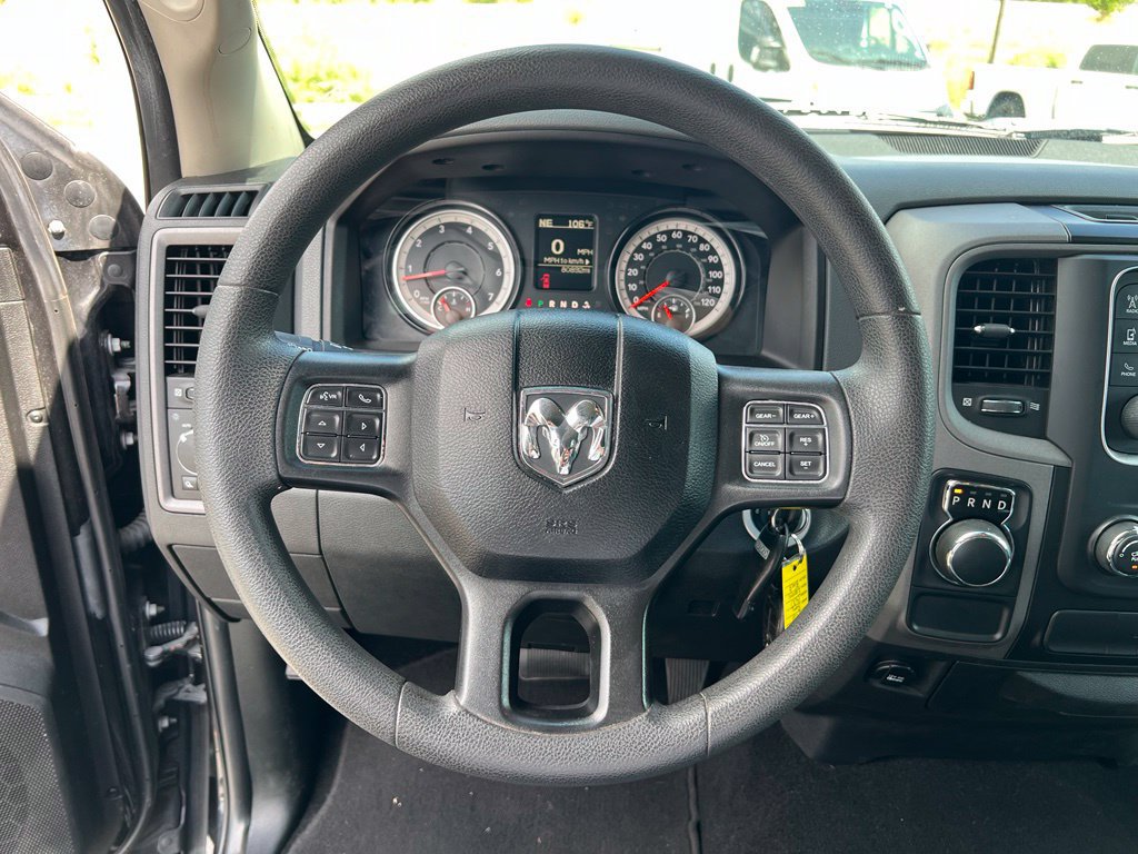 Used 2018 RAM 1500 Express w/ Black Ram 1500 Express Group RWD image 32