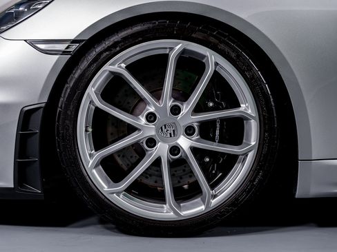 Used 2022 Porsche 718 Boxster Spyder image 13