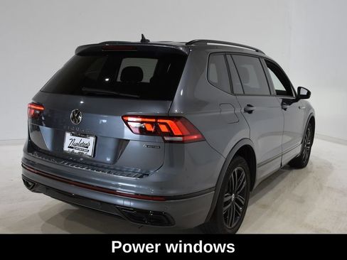 Used 2022 Volkswagen Tiguan SE R-Line AWD/4WD image 5