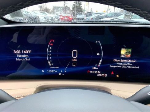 Used 2024 Cadillac XT4 Luxury w/ Cold Weather Package image 20