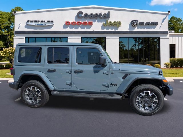 New 2026 Jeep Wrangler Unlimited Sahara AWD/4WD image 3