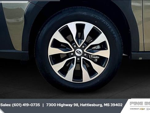 Used 2024 Subaru Outback Limited image 7