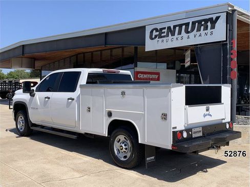 Used 2024 Chevrolet Silverado 2500 W/T w/ WT Convenience Package AWD/4WD image 6