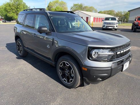 Used 2025 Ford Bronco Sport Outer Banks w/ Outer Banks Tech Package+ AWD/4WD image 7