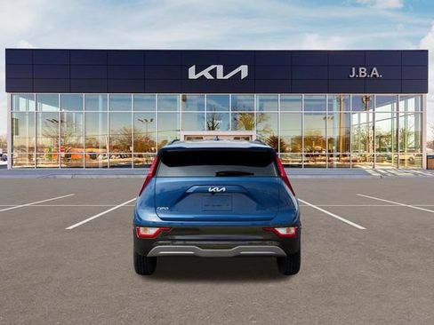 New 2026 Kia Niro Wind w/ Wind Preserve Package FWD image 5