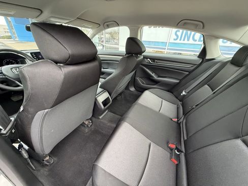 Used 2019 Honda Accord LX image 28