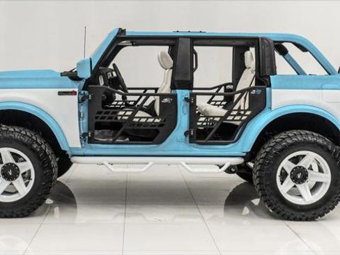 Used 2025 Ford Bronco 4-Door image 5