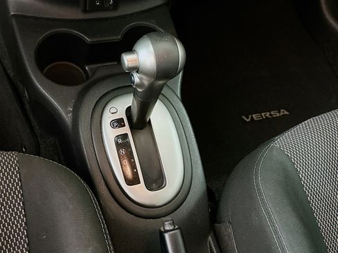 Used 2019 Nissan Versa SV image 23