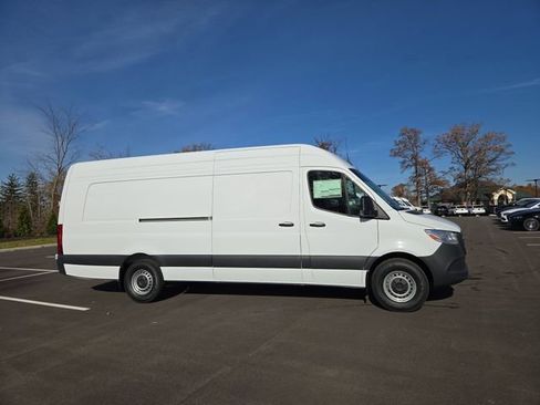 New 2026 Mercedes-Benz Sprinter 2500 image 2