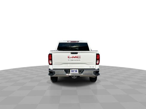 Used 2023 GMC Sierra 1500 SLE image 7