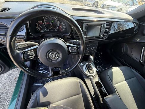 Used 2018 Volkswagen Beetle 2.0T Coast image 16