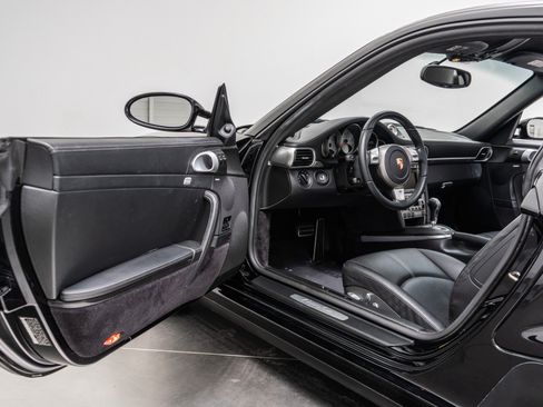 Used 2007 Porsche 911 Turbo AWD/4WD image 22
