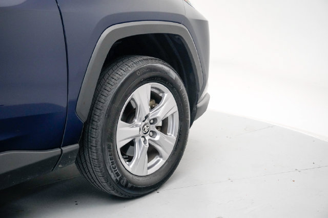 Certified 2025 Toyota RAV4 XLE AWD/4WD image 11