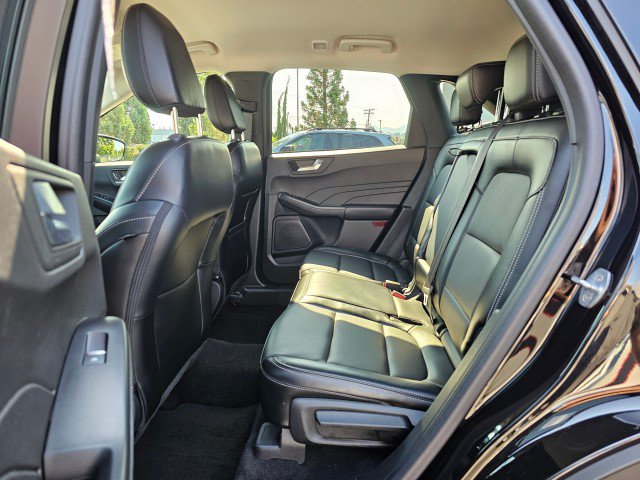 Used 2024 Ford Escape Platinum AWD/4WD image 20