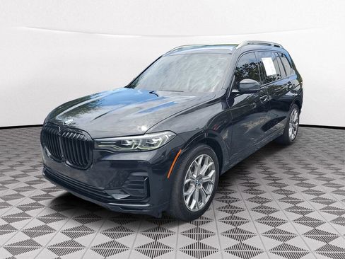 Used 2020 BMW X7 xDrive40i w/ Premium Package AWD/4WD image 3