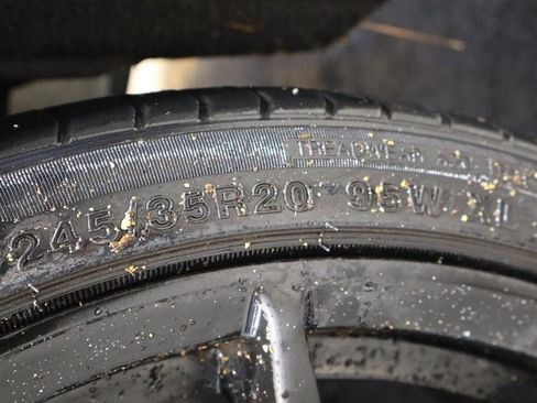 Used 2017 Toyota Camry SE image 35