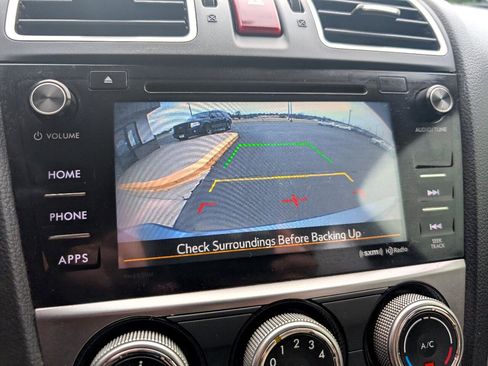 Used 2017 Subaru Crosstrek 2.0i Premium image 19