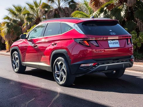 Certified 2023 Hyundai Tucson Limited AWD/4WD image 7