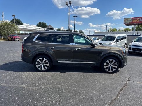 Used 2021 Kia Telluride S FWD image 8