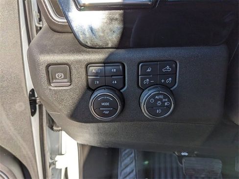 Used 2024 Chevrolet Silverado 3500 LTZ w/ LTZ Plus Package image 29