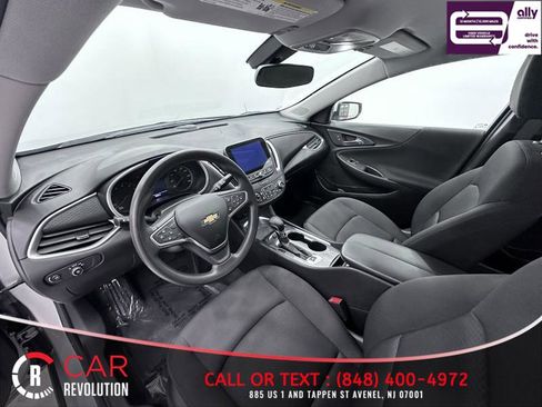 Used 2022 Chevrolet Malibu LT image 19