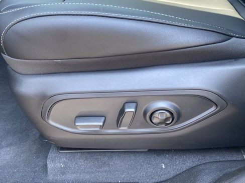 New 2025 Jeep Grand Cherokee Limited w/ Black Appearance Package image 16