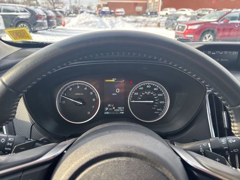 Used 2023 Subaru Forester Limited image 13