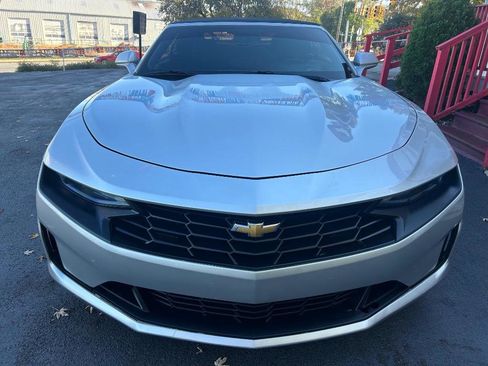 Used 2019 Chevrolet Camaro LT image 4