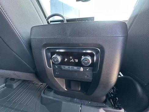 New 2026 GMC Yukon XL Denali w/ Sun & Power Step Package AWD/4WD image 30