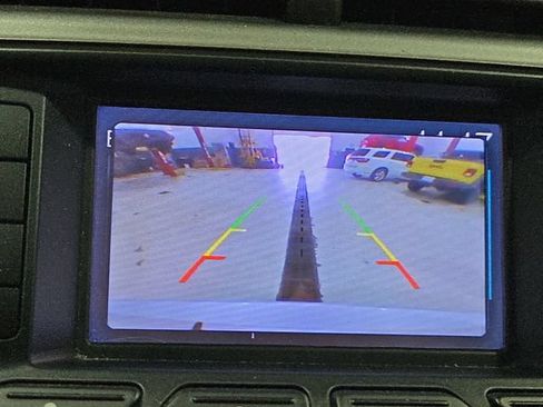 Used 2013 Ford Edge SEL FWD image 17