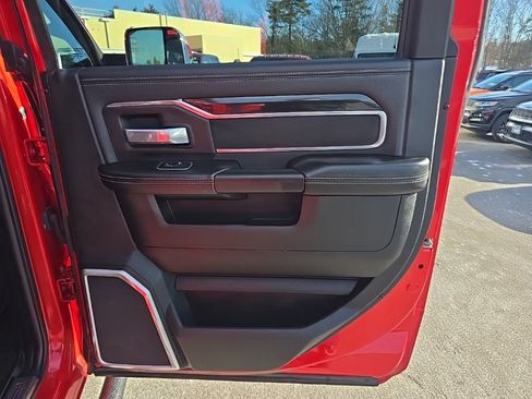 Used 2022 RAM 2500 Laramie image 12