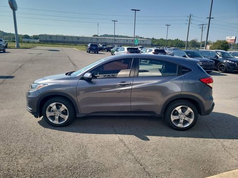 Used 2021 Honda HR-V LX image 6