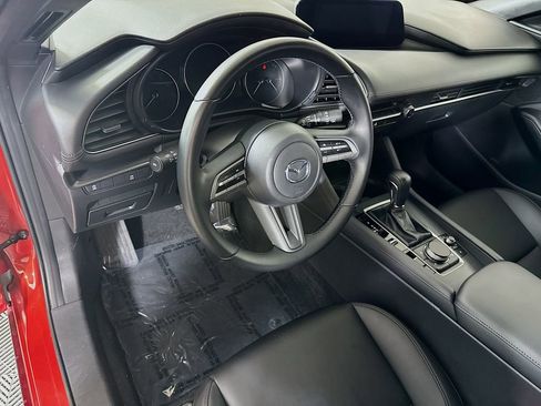 Used 2022 MAZDA MAZDA3 s FWD image 19