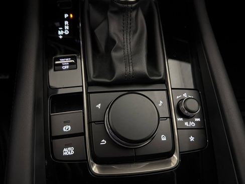 Used 2024 MAZDA MAZDA3 Hatchback w/Premium Plus Pkg image 22