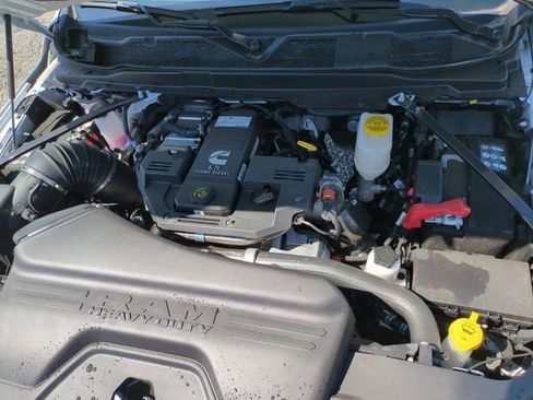 New 2024 RAM 5500 Tradesman image 16