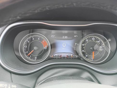 Used 2021 Jeep Cherokee Limited AWD/4WD image 12