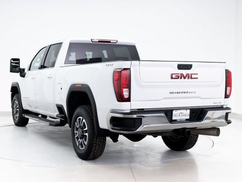 Used 2022 GMC Sierra 2500 SLE w/ SLE Convenience Package AWD/4WD image 8