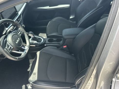 Certified 2023 Kia Forte GT-Line FWD image 14