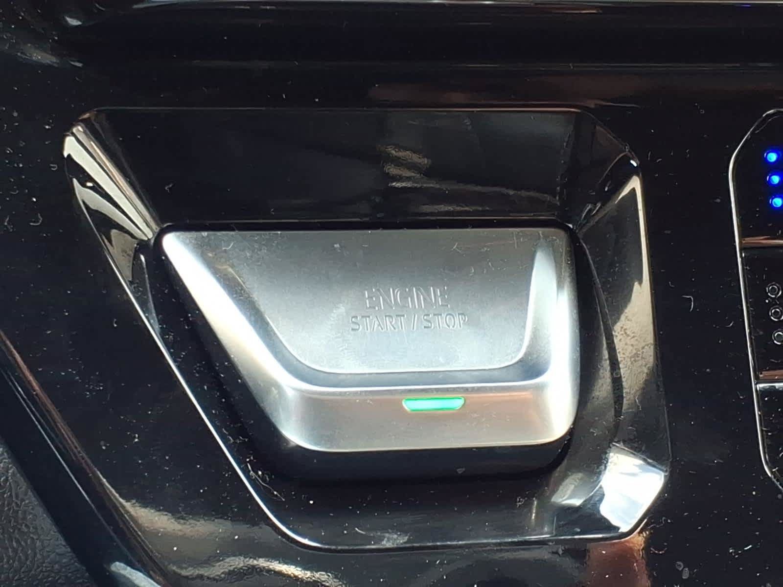 Used 2025 GMC Sierra 1500 AT4 w/ AT4 Premium Package AWD/4WD image 10