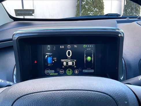 Used 2015 Chevrolet Volt Premium w/ Premium Trim Package image 24