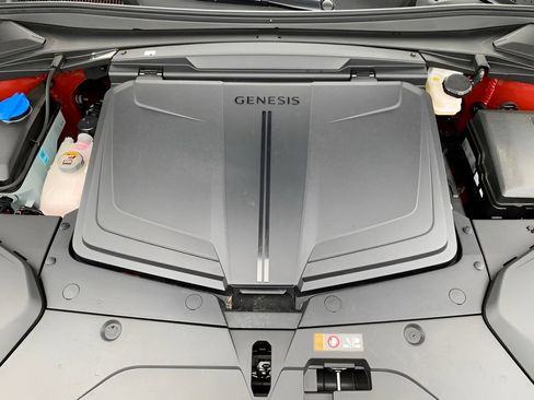 Used 2023 Genesis GV60 Performance AWD/4WD image 9
