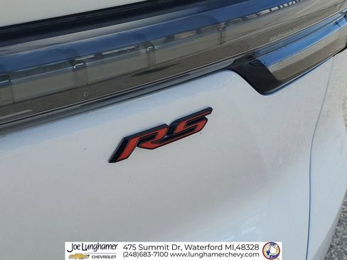 Used 2025 Chevrolet Equinox EV RS w/ Active Safety Package 3 AWD/4WD image 33