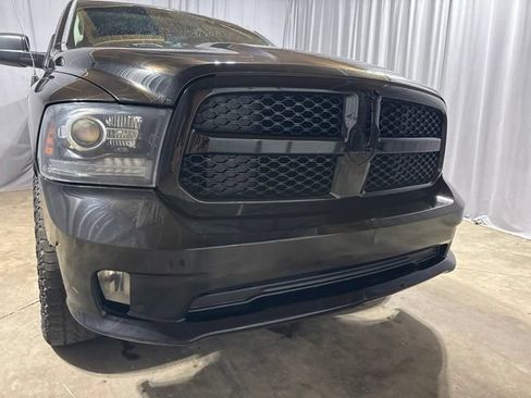 Used 2014 RAM 1500 Express w/ Black Ram 1500 Express Group AWD/4WD image 14