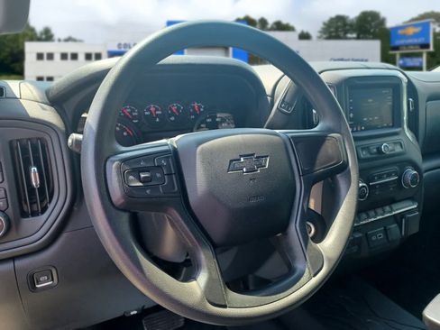 Used 2024 Chevrolet Silverado 1500 Custom w/ Rally Edition AWD/4WD image 9