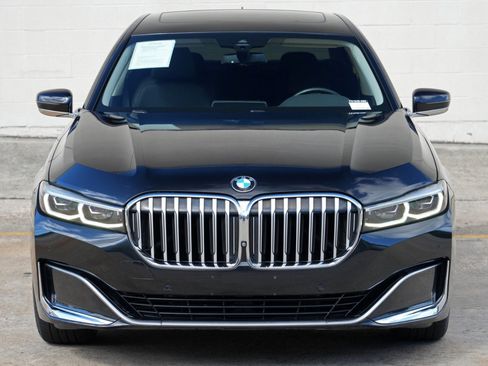 Used 2021 BMW 740i xDrive AWD/4WD image 49