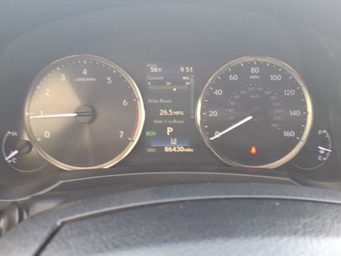 Used 2017 Lexus IS 200t image 24