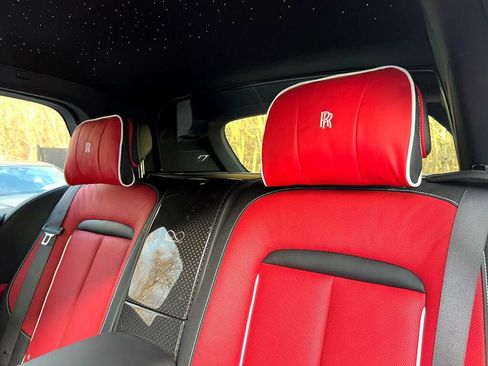 Used 2022 Rolls-Royce Cullinan Black Badge AWD/4WD image 56