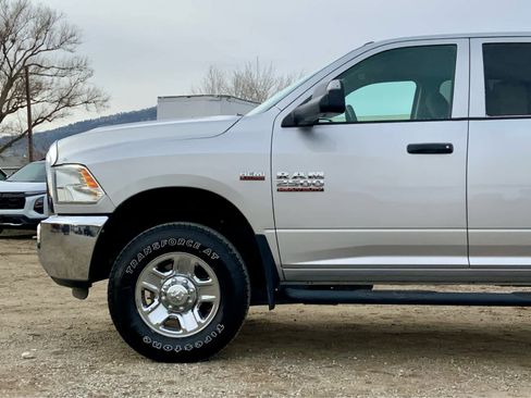 Used 2016 RAM 2500 Tradesman w/ Chrome Appearance Group image 10